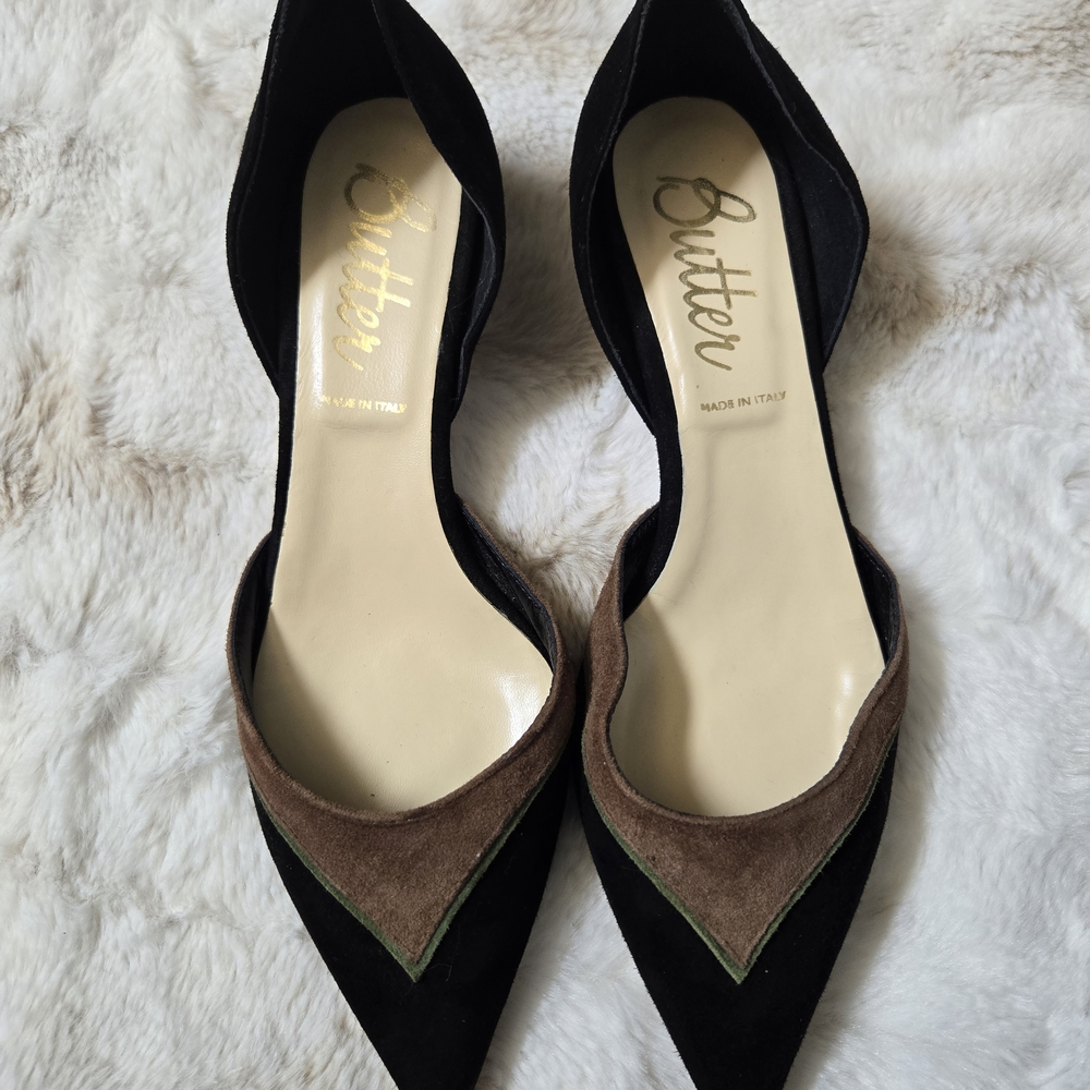 Butter Women's Black, Taup and Green Stripe Pointed Kitten Heel